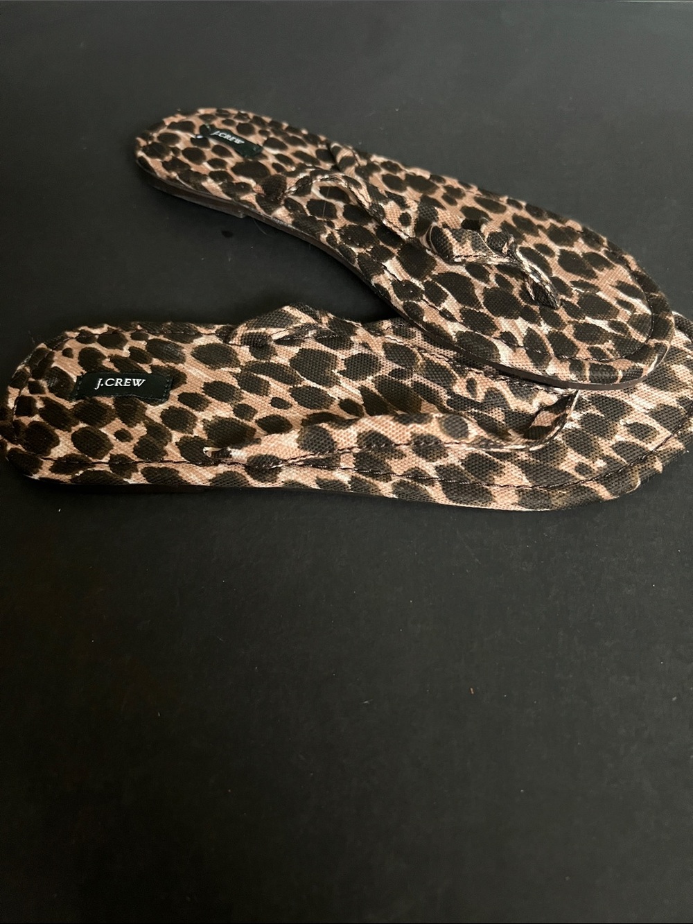 Women's Leopard Print Flip Flops